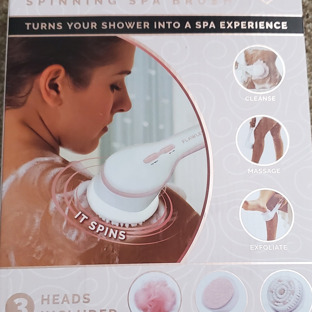 LAWLESS Pink Spinning Spa Brush